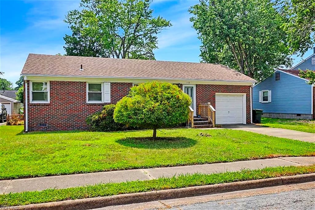 112 Valirey DR, Hampton — 3 bed Residential, 1,000 sqft
