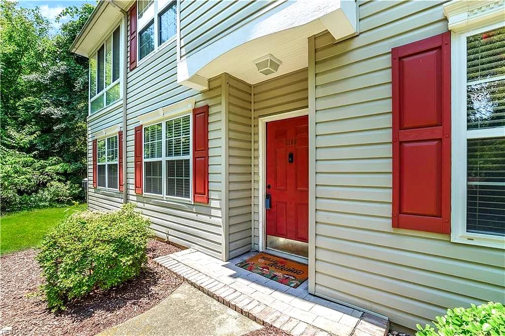 2106 Sawgrass LN #1-21, PORTSMOUTH VA 23703 - Photo 3