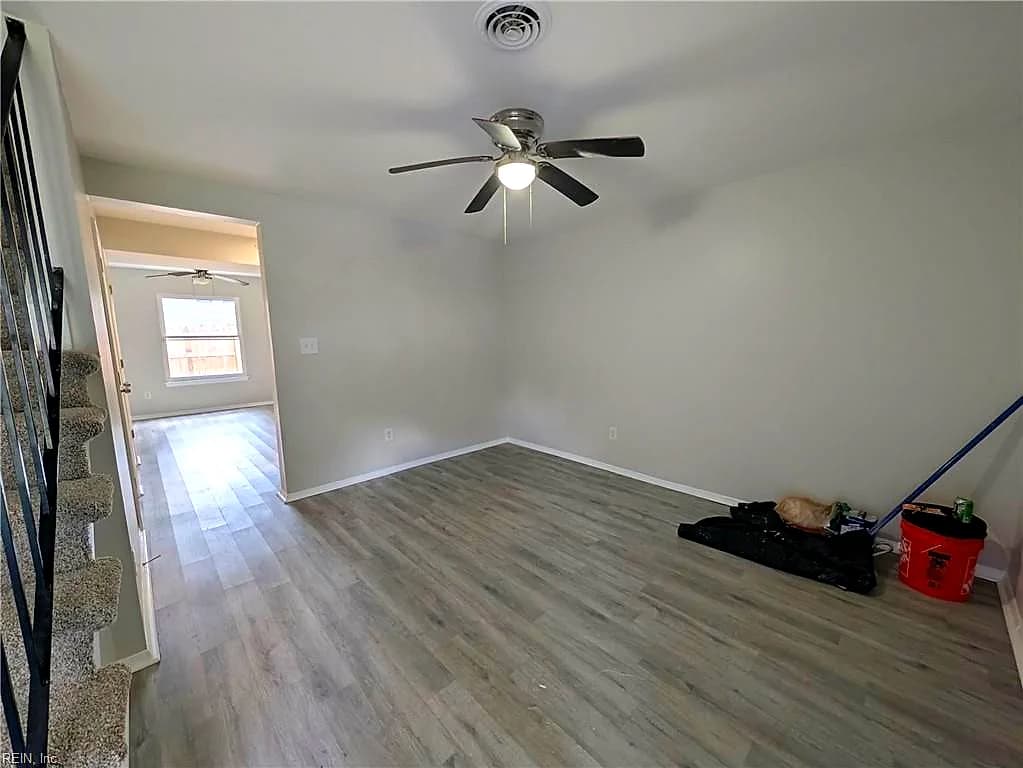 1684 Darren CIR, PORTSMOUTH VA 23701 - Photo 4