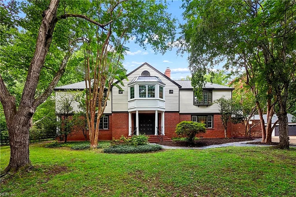 110 The Colony NONE, Williamsburg — 4 bed Residential, 5,302 sqft