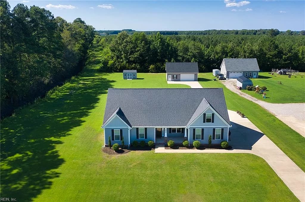 270 Keeter Barn RD, SOUTHMILLS NC 27976 - Main photo