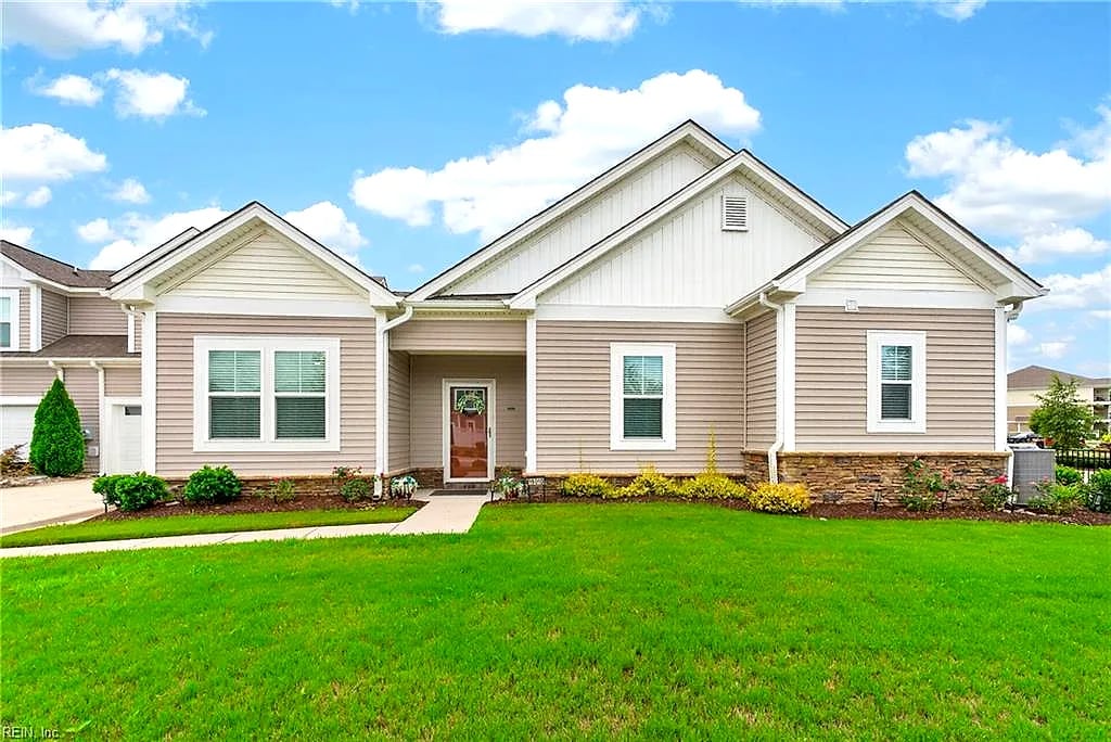 1501 Acadian DR #D, SUFFOLK VA 23434