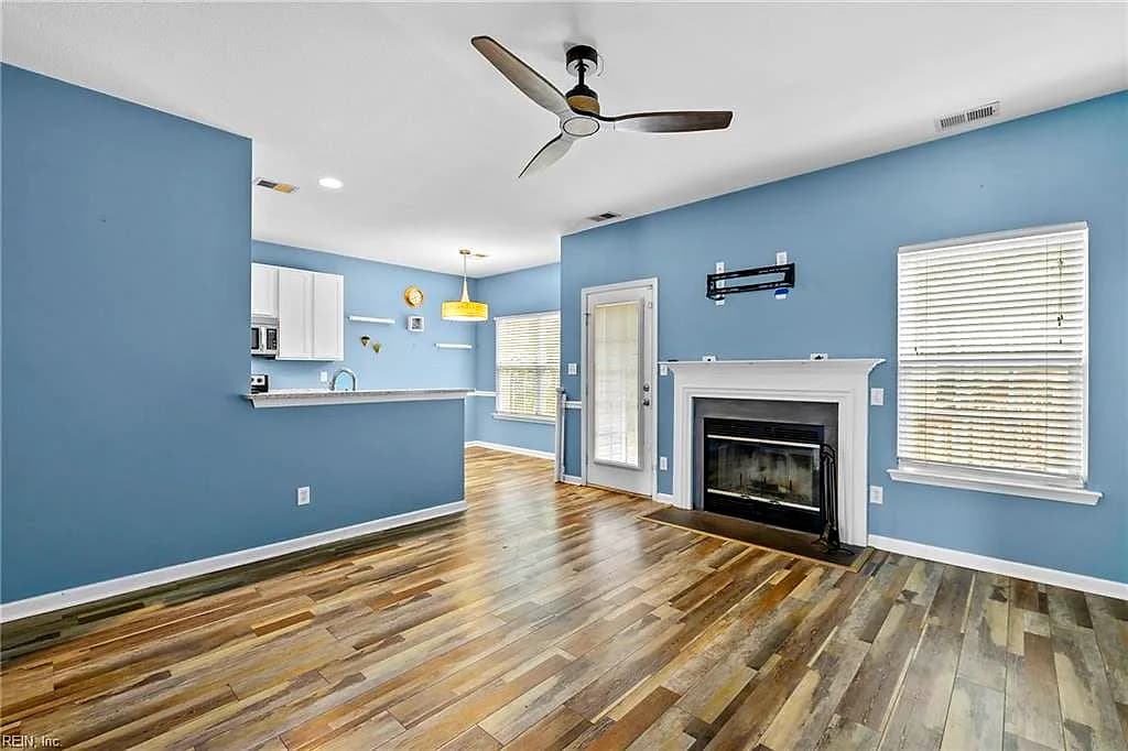 6823 Watch Harbour CIR, HAYES VA 23072 - Photo 5
