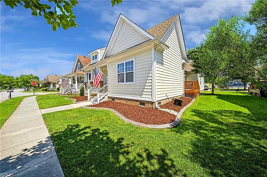 3240 Conservancy DR, CHESAPEAKE VA 23323 - Photo 3