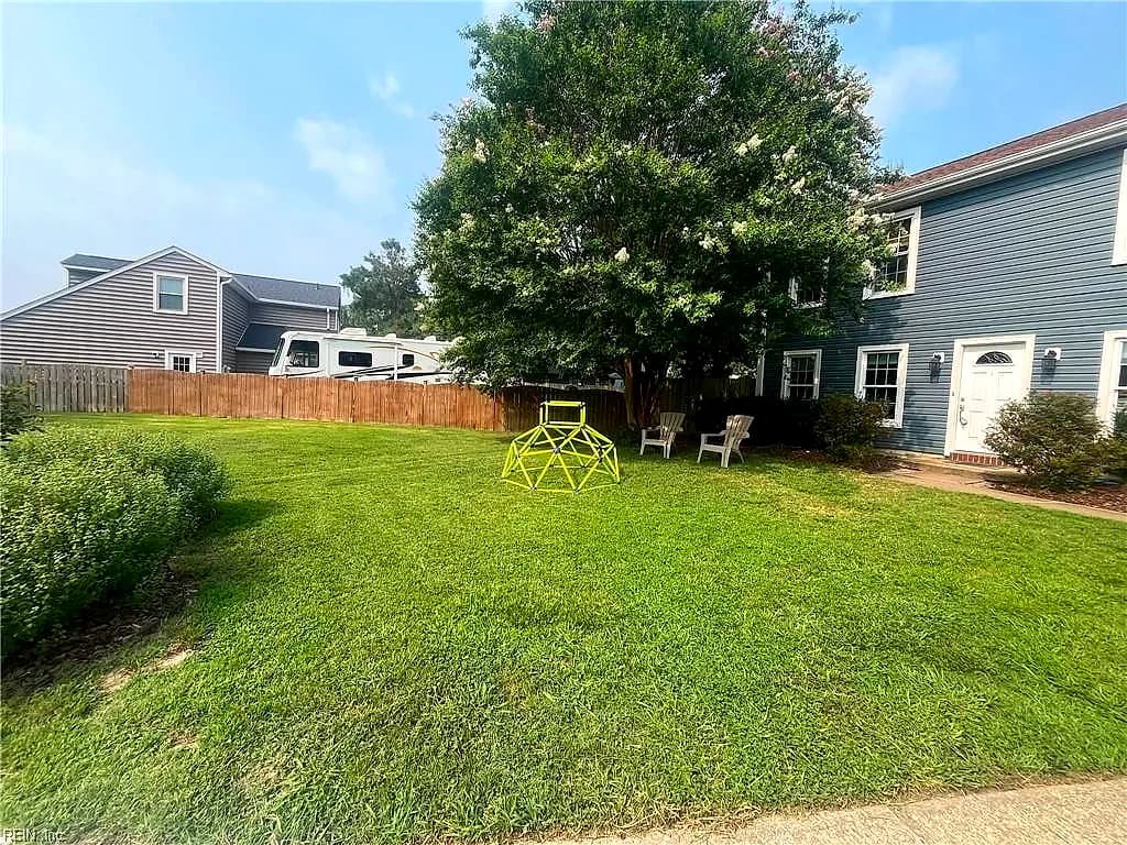 2505 Castle Hill CT, VIRGINIABEACH VA 23454 - Photo 3