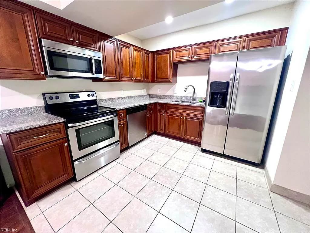 5340 Palmyra CT, VIRGINIABEACH VA 23462 - Main photo