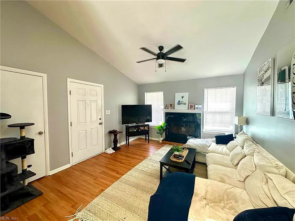 411 Sea Pointe CT #201, VIRGINIABEACH VA 23451 - Photo 5