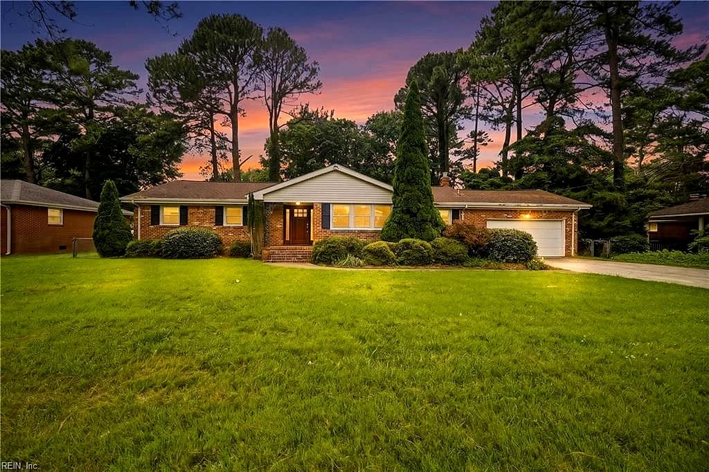 653 Edwin DR, VIRGINIA BEACH VA 23462