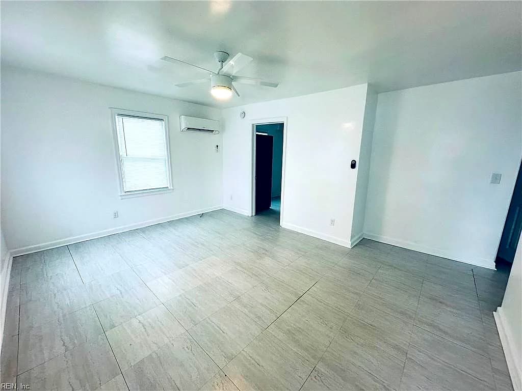 624 Chapel ST, HAMPTON VA 23669 - Photo 4