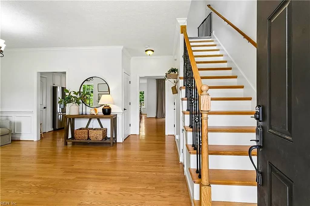 12 Elm ST, POQUOSON VA 23662 - Photo 3
