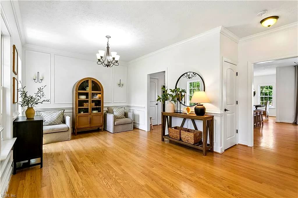 12 Elm ST, POQUOSON VA 23662 - Photo 4