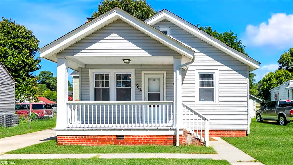 903 Victoria BLVD, Hampton — 2 bed Residential, 912 sqft