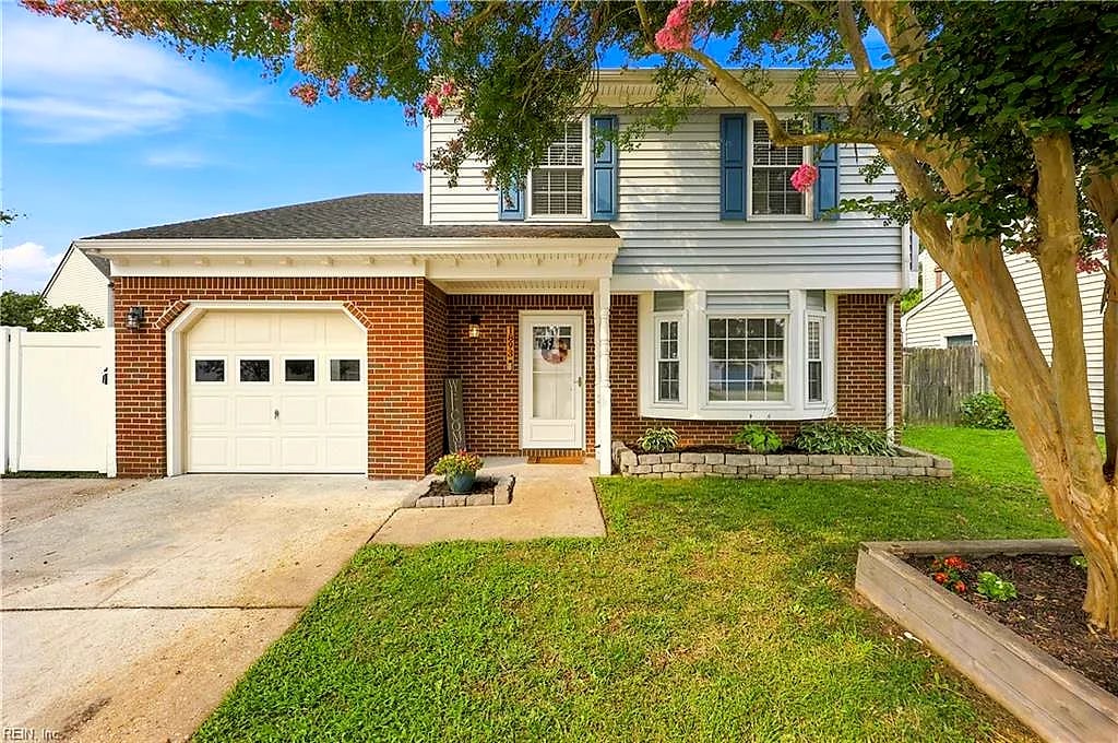 1893 Monument DR, VIRGINIA BEACH VA 23464