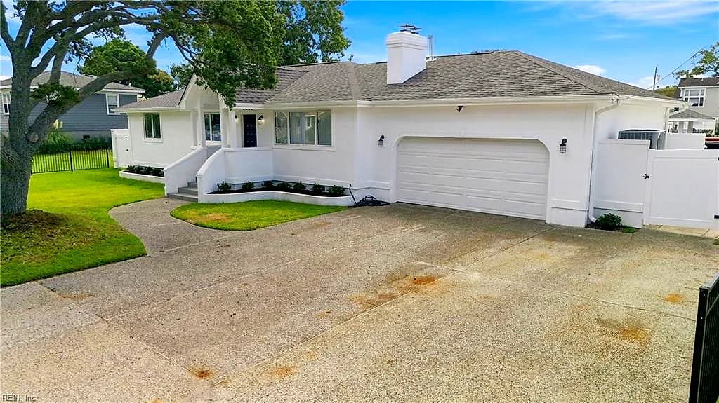 3009 Lynnhaven DR, VIRGINIA BEACH VA 23451