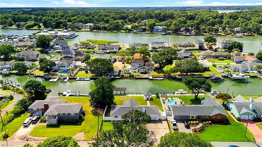3009 Lynnhaven DR, VIRGINIA BEACH VA 23451 - Photo 5