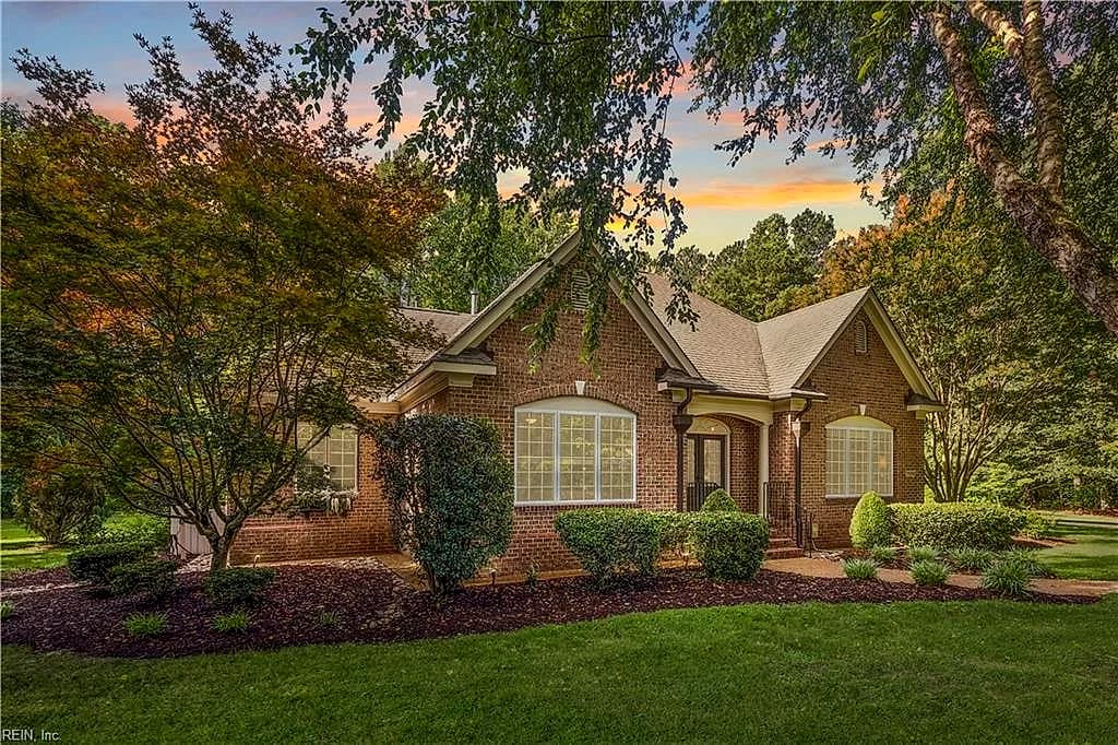 1720 Centennial DR, TOANO VA 23168 - Photo 3