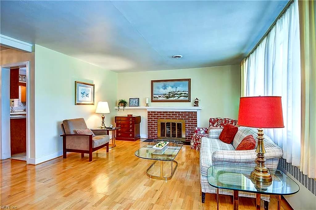 8575 Circle DR, NORFOLK VA 23503 - Photo 5