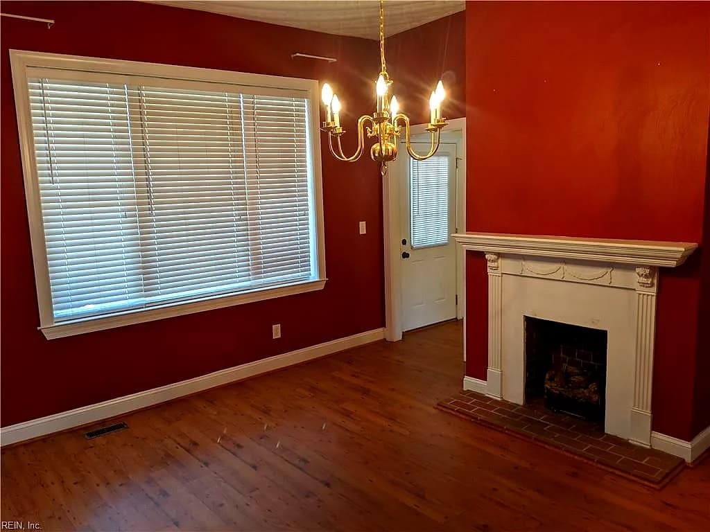 218 W 32nd ST, NORFOLK VA 23504 - Photo 3