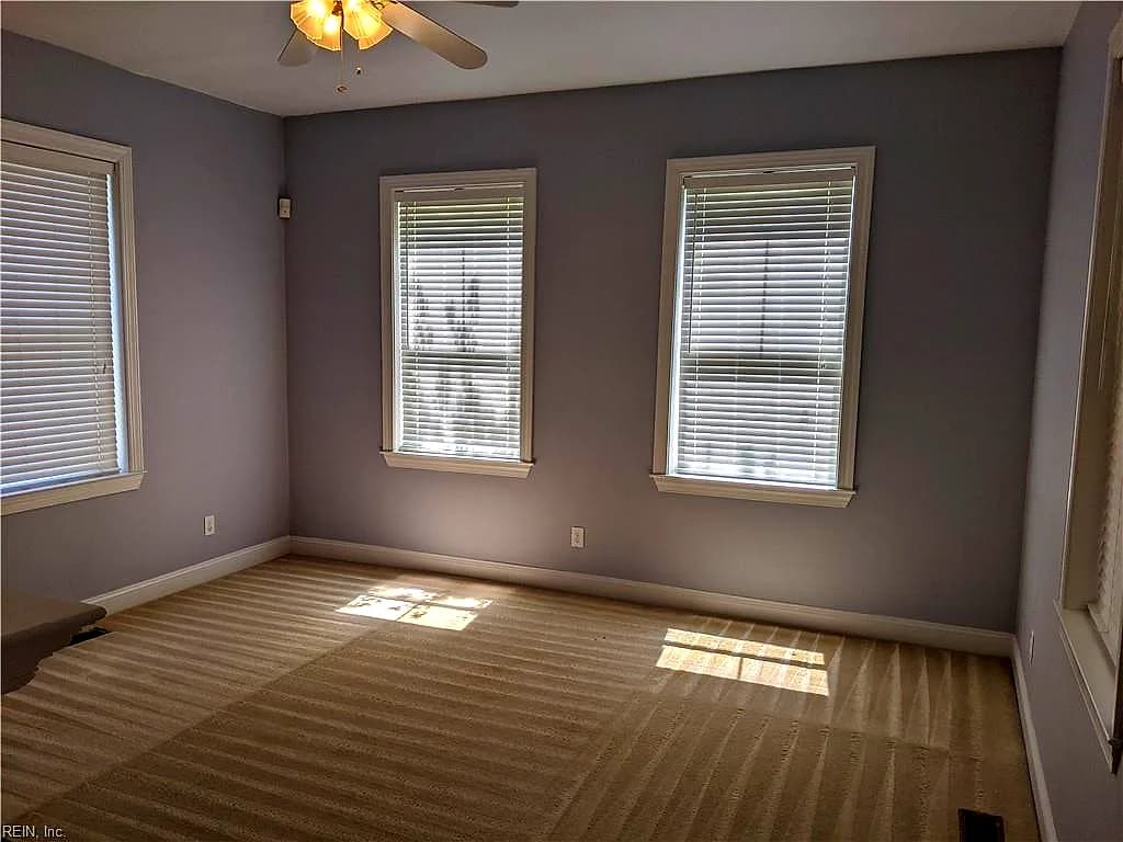 218 W 32nd ST, NORFOLK VA 23504 - Photo 5