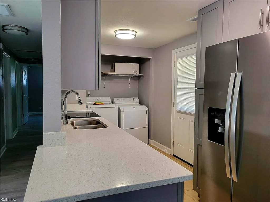 30 Jordan DR, HAMPTON VA 23666 - Photo 3