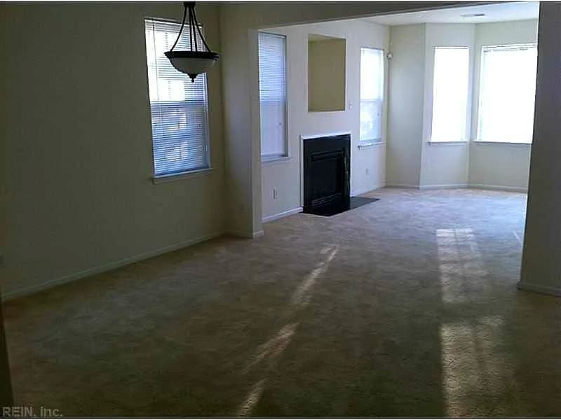 3748 Cainhoy LN, VIRGINIABEACH VA 23462 - Photo 3