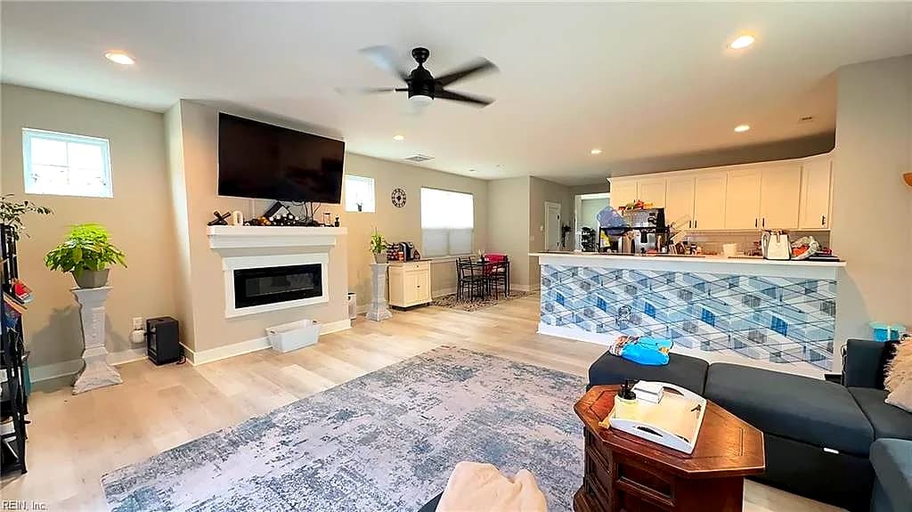 103 S Thalia RD, VIRGINIABEACH VA 23452 - Photo 4
