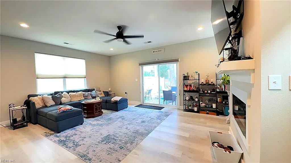 103 S Thalia RD, VIRGINIABEACH VA 23452 - Photo 5