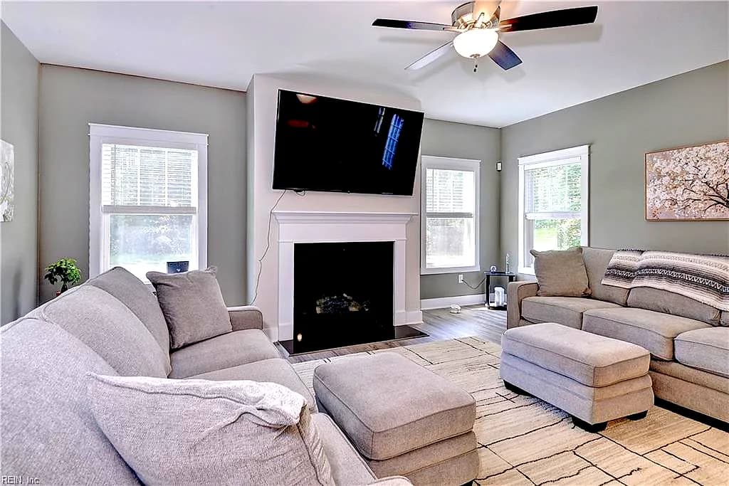 5156 Ashborough DR, PROVIDENCEFORGE VA 23140 - Photo 3