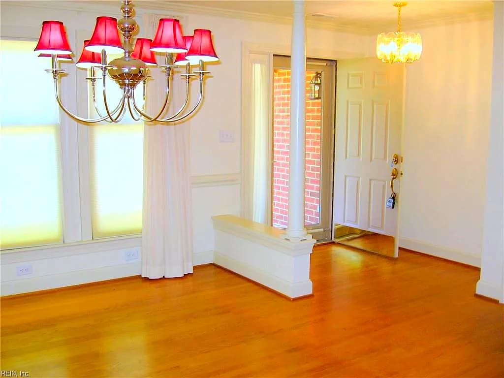 105 Mariners CIR, SMITHFIELD VA 23430 - Photo 5