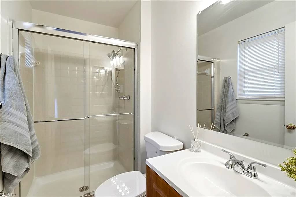 3917 Adonis CT, VIRGINIA BEACH VA 23456 - Photo 5