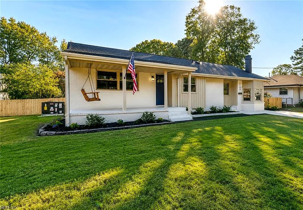 1109 Milissa CT, VIRGINIABEACH VA 23464 - Photo 3