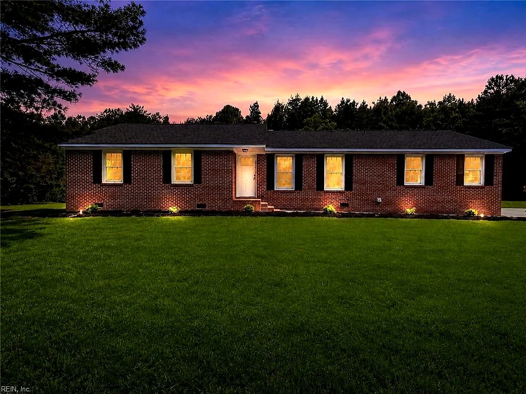 76 Moonlight RD, Smithfield — 3 bed Residential, 1,206 sqft