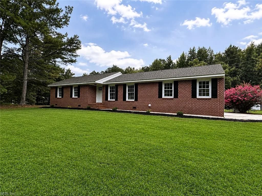 76 Moonlight RD, SMITHFIELD VA 23430 - Photo 4