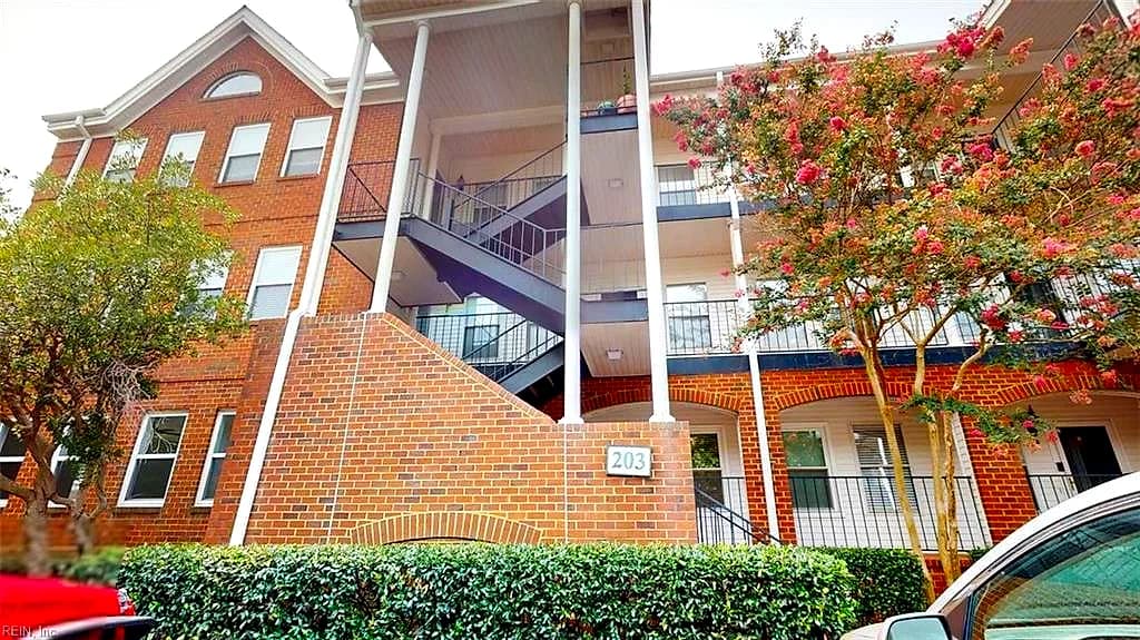 203 Westover AVE #101, NORFOLK VA 23507 - Photo 2