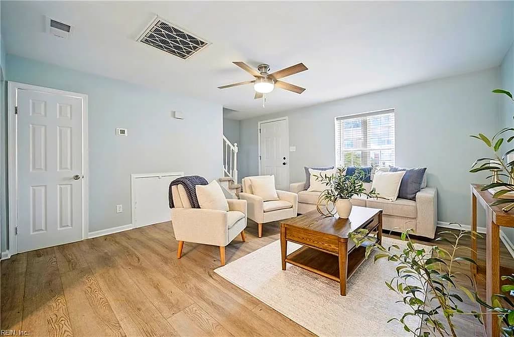 1056 Still Harbor CIR, CHESAPEAKE VA 23320 - Photo 2