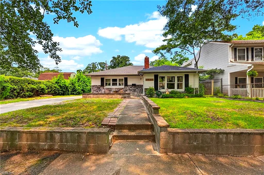 3566 Ladd AVE, NORFOLK VA 23502