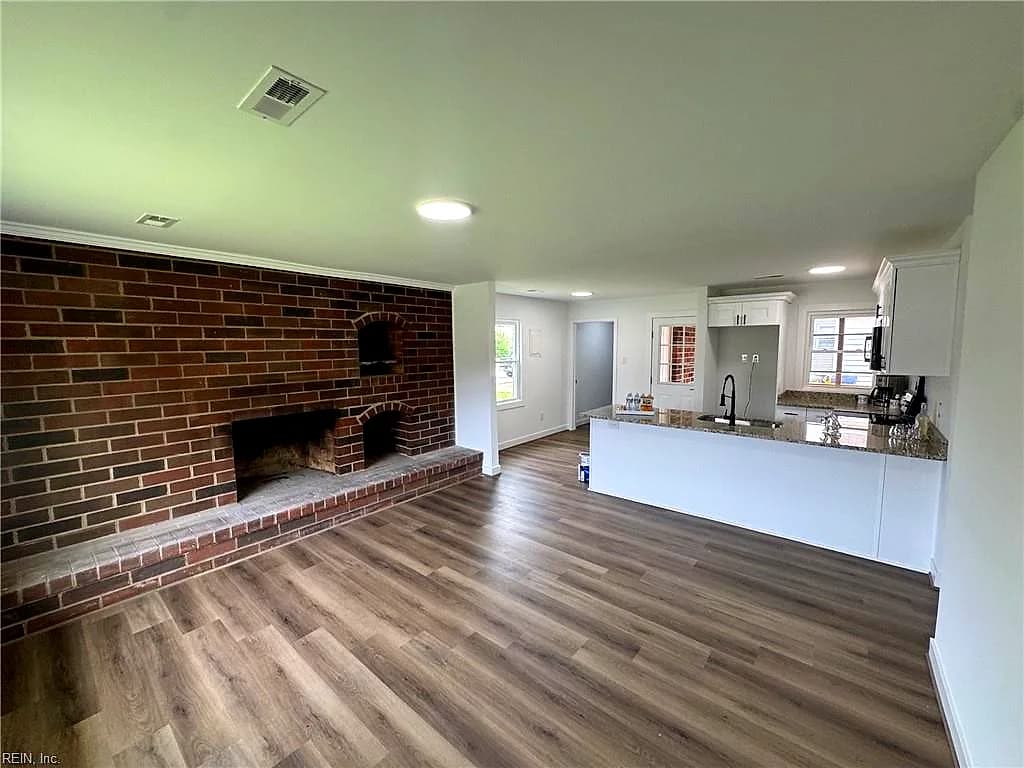 7306 Orcutt AVE, NEWPORTNEWS VA 23605 - Photo 5
