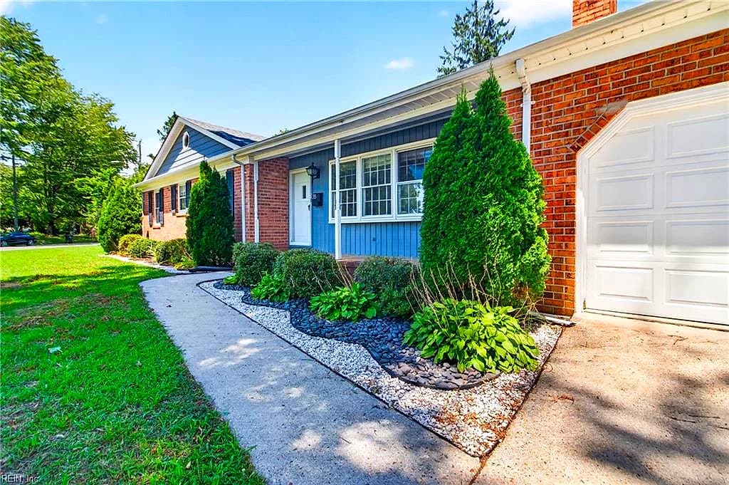 35 Shore Park DR, NEWPORTNEWS VA 23602 - Photo 3