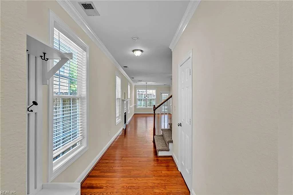 104 HUGHES AVE, VIRGINIABEACH VA 23451 - Photo 4