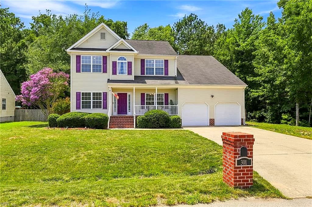 301 Forest View LN, SMITHFIELD VA 23430 - Main photo