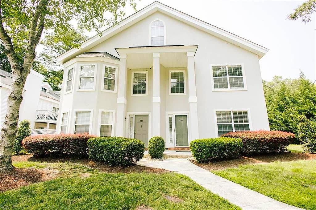 724 Sail Fish QUAY, CHESAPEAKE VA 23320 - Photo 2