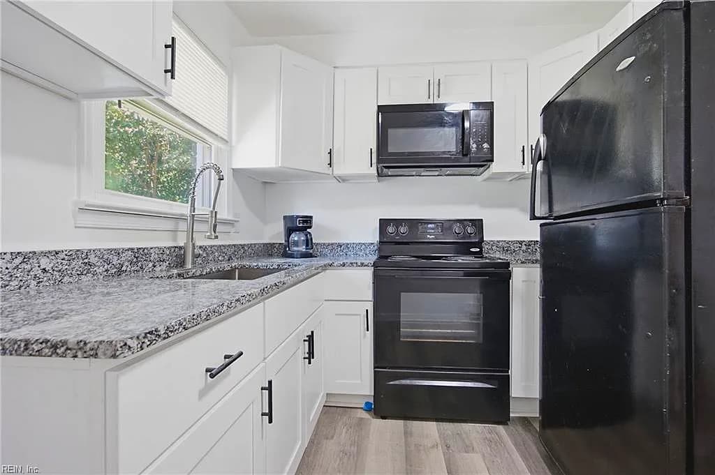 3231 Vimy Ridge AVE, NORFOLK VA 23509 - Photo 3