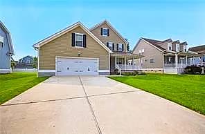 1933 Reefwood RD, CHESAPEAKE VA 23323 - Photo 3