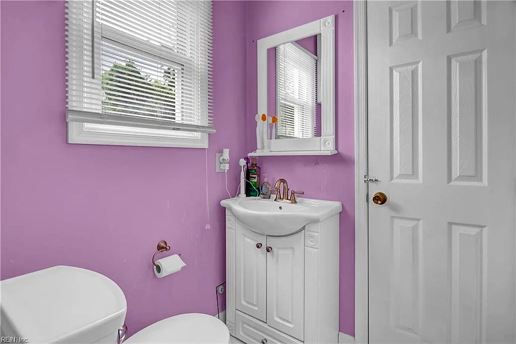 1027 Winward RD, NORFOLK VA 23513 - Photo 3