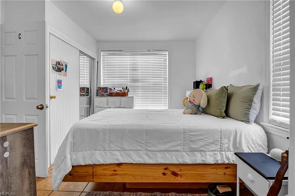 1027 Winward RD, NORFOLK VA 23513 - Photo 5