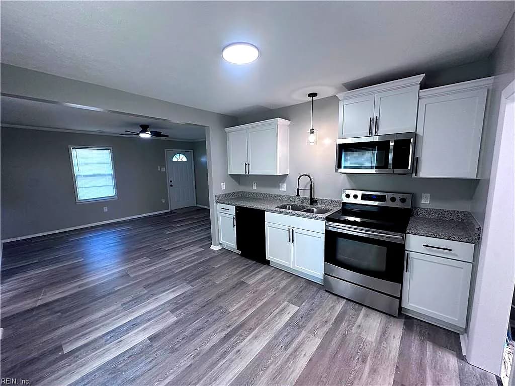617 Renn RD, HAMPTON VA 23663 - Photo 4