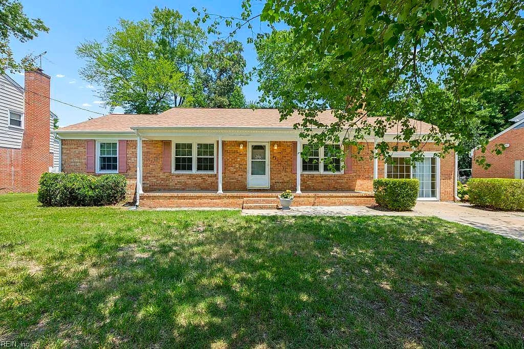 934 Moyer RD, Newport News — 3 bed Residential, 1,508 sqft
