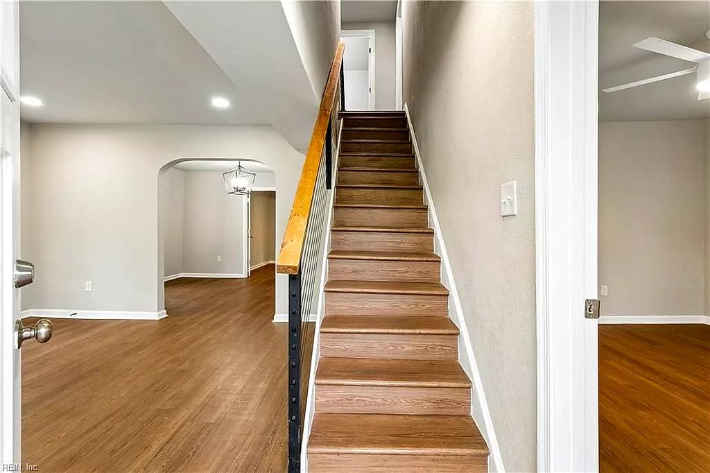 924 Ivy AVE, NEWPORTNEWS VA 23607 - Photo 4