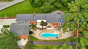 4201 Hermitage RD, VIRGINIA BEACH VA 23455