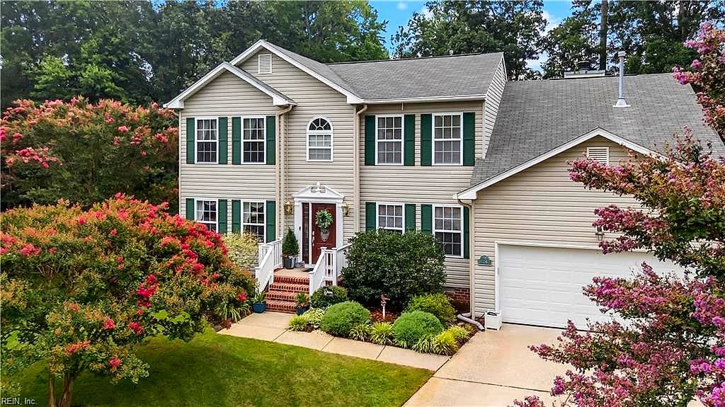 114 Van Curen CT, YORKTOWN VA 23693 - Main photo